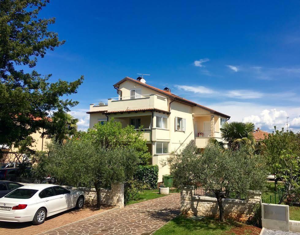 Apartments Maria Umago Exterior foto